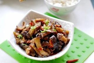 避免茄子“吃”油的小妙招——不油不腻吃茄子的做法步骤:14