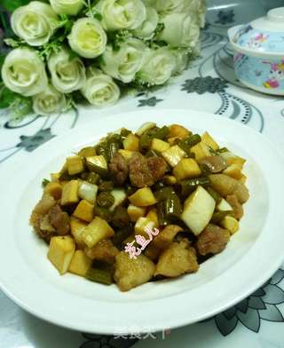 酸带豆五花肉炒茭白的做法步骤:14