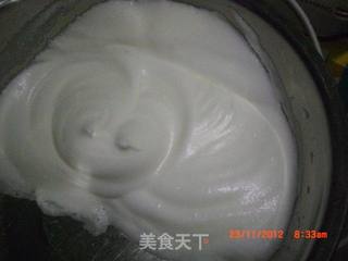 樱桃干蛋糕卷的做法步骤:12