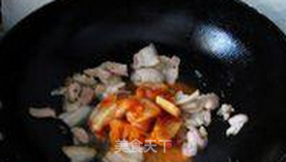 百吃不厌的下饭菜----辣白菜炒五花肉的做法步骤:6