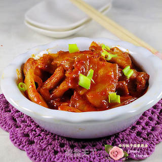 百吃不厌的下饭菜----辣白菜炒五花肉的做法步骤:9