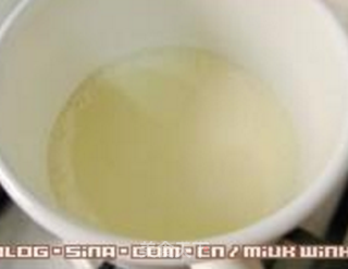 【朗姆白松露】多彩牛奶巧克力球的做法步骤:2