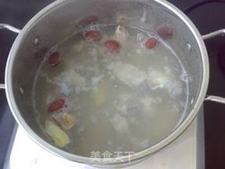 高考汤煲:羊肚菌虫草汤的做法步骤:3