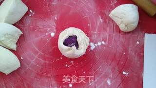 紫薯开花馒头的做法步骤:7