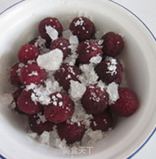 冰糖杨梅的做法步骤:3