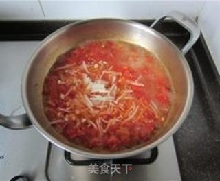 番茄金针蛋花汤的做法步骤:9