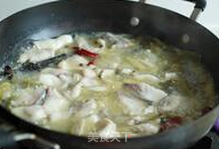 酸菜鱼片的做法步骤:11
