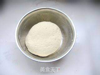 喜欢你没道理——香芹肉包的做法步骤:2