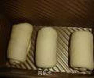 柔软的酸奶吐司的做法步骤:5