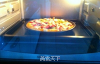 8寸烤肠披萨的做法步骤:8