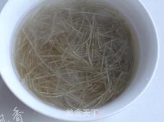 【豆沫油条】独具河南特色的美味早餐的做法步骤:2
