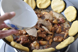 地锅鸡的做法步骤:8