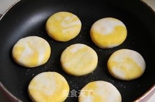 红豆沙南瓜饼的做法步骤：13