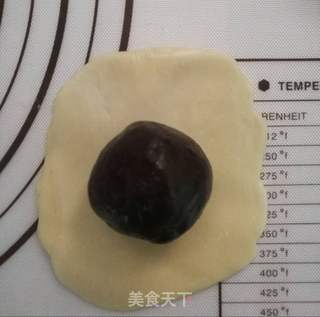 蛋黄酥的做法步骤:20