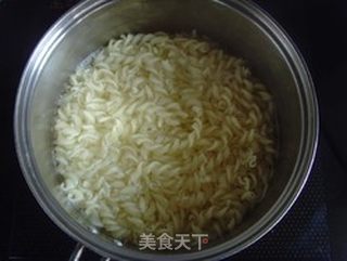 【番茄肉酱螺蛳粉】的做法步骤：7