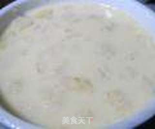 牛奶香蕉鸡蛋羹的做法步骤:3