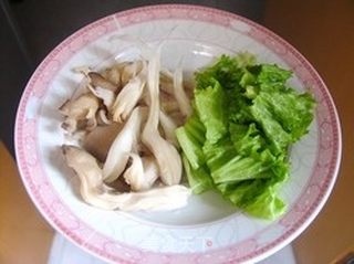简单也营养——茄汁乌冬面的做法步骤:3
