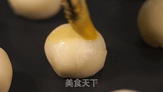 【小森妈妈菜谱】美味蛋黄酥的做法步骤:12