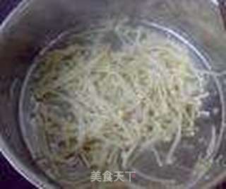 香蒜金菇鲜虾的做法步骤:7