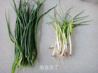 番茄香葱炒肉的做法步骤:3