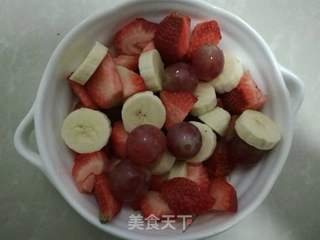 快手懒人餐-水果沙拉的做法步骤:2
