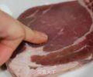 黑椒西冷牛排的做法步骤:2