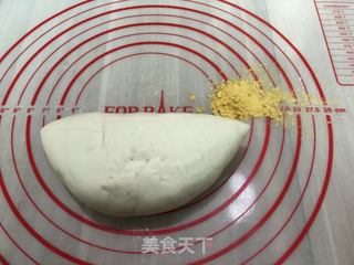 双色花式馒头的做法步骤:6