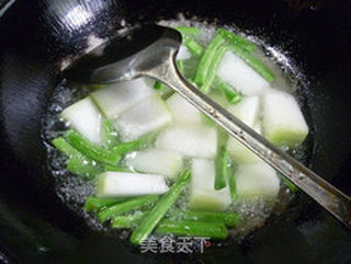 梅豆烧冬瓜的做法步骤:8