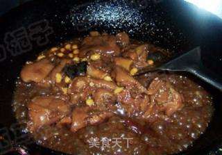 解馋的美容佳品----黄豆焖猪蹄的做法步骤:14