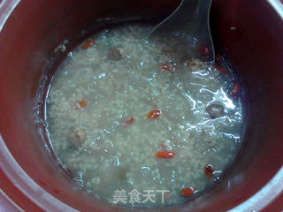板栗银耳小米粥的做法步骤:9