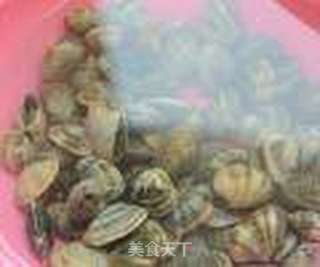 辣炒蛤蜊的做法步骤:2