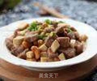 宫爆牛肉丁的做法步骤:12
