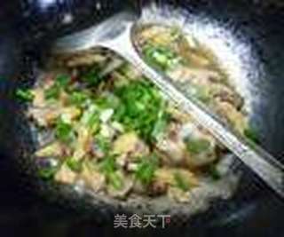 腐竹炒牛蛙的做法步骤:17
