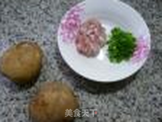 肉末炒土豆的做法步骤：1