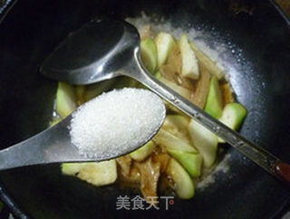 面筋炒夜开花的做法步骤：11