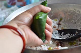 豌豆腊肠粽的做法步骤:9