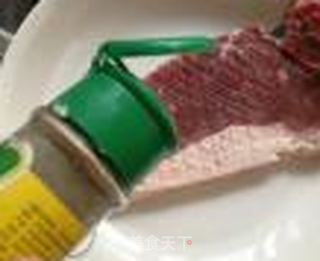 西冷牛排的做法步骤:3
