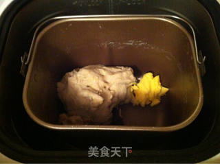 豆沙面包的做法步骤:2