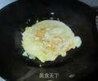 【蛋饼丝炒菠菜】--孕妈咪营养晚餐的做法步骤:6