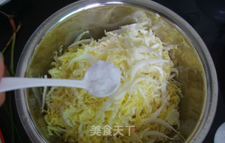柠檬姜丝白菜丝的做法步骤:3