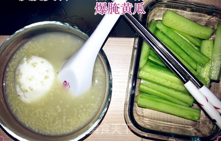 发烧必食——黑小米粥 爆腌黄瓜的做法步骤:11