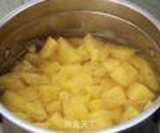 菠萝酱的做法步骤:2