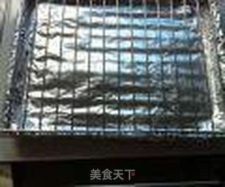孜然蒜香烤鸡翅的做法步骤:3