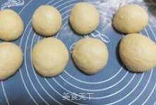 椰蓉面包的做法步骤:8