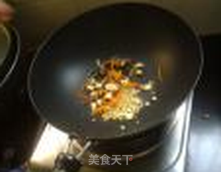 锅边糊(福州的地道小吃)的做法步骤:4