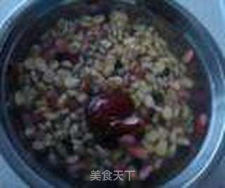 五谷豆浆的做法步骤:2