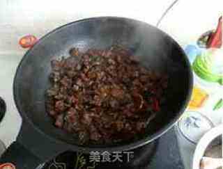 自制春游最佳小零食——咖喱牛肉干的做法步骤:5
