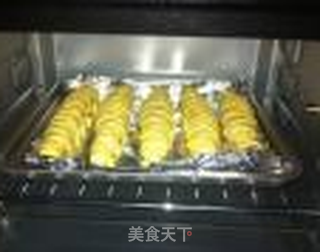 毛毛虫面包的做法步骤:16
