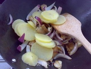 芝香土豆花肉的做法步骤:9