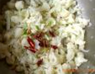 红椒拌花菜的做法步骤:6